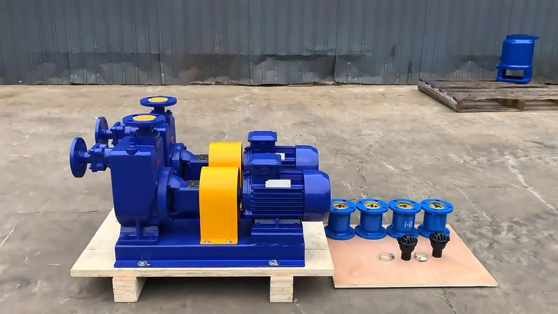 self-priming pump self-priming pump